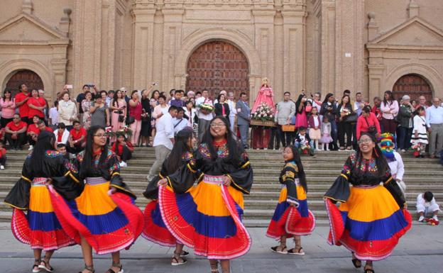 La Virgen del Cisne festeja de gala sus quince años en Alfaro