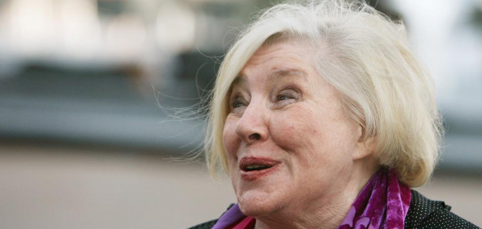 La escritora Fay Weldon aborda los rechazos editoriales en su nuevo ensayo