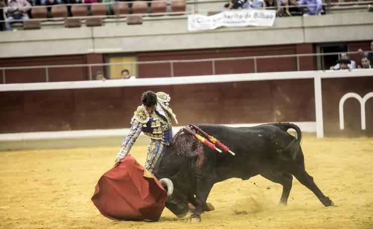 Cayetano y Diego Urdiales triunfan en la primera de la feria matea