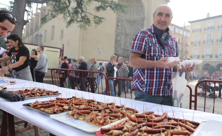 Degustaciones de choricillo, panceta y sardina