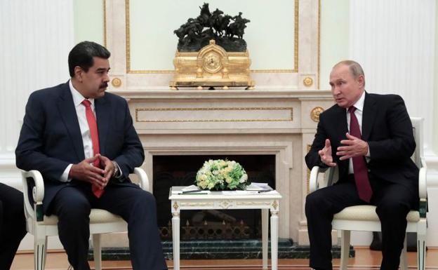 Putin le advierte a Maduro que sería «irracional y perjudicial» rechazar el diálogo con la oposición venezolana