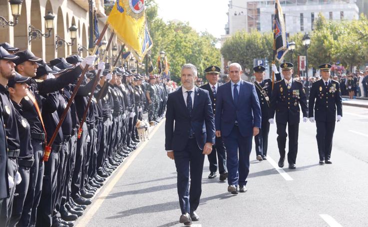 El ministro Grande-Marlaska preside el acto central del Día de la Policía