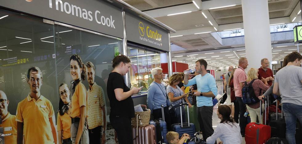 El sector turístico pide un trato similar a las inundaciones por la caída de Thomas Cook