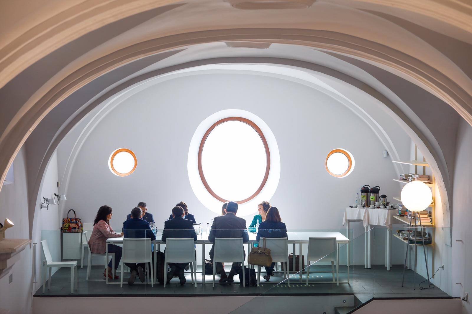 Ana Sáez Mena y Pilar Sáenz Ortiz, nuevos cargos intermedios del Ejecutivo regional