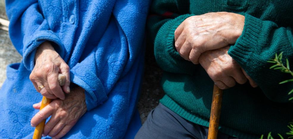 Las pensiones aportan ya la mitad de la renta en 54 municipios de más de cien habitantes