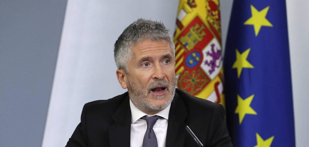 Marlaska condecora al general de la Guardia Civil más beligerante con el «independentismo supremacista» catalán