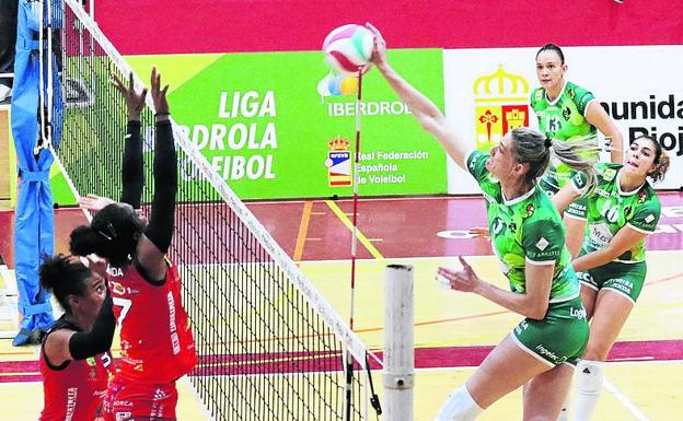 El May Deco, de bruces con la realidad