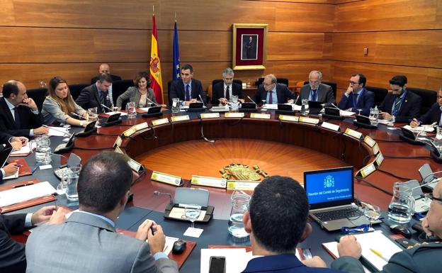 El Gobierno sostiene que la crisis catalana solo es de «orden público» y no requiere medidas excepcionales