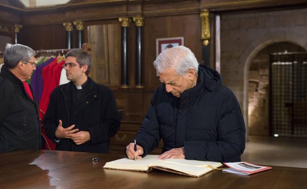 Vargas Llosa ya está en La Rioja para Futuro en Español