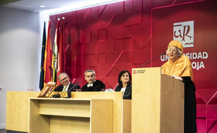 María Ángeles Durán, doctora honoris causa por la UR