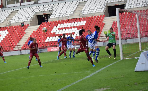 El huracán sigue en Las Gaunas