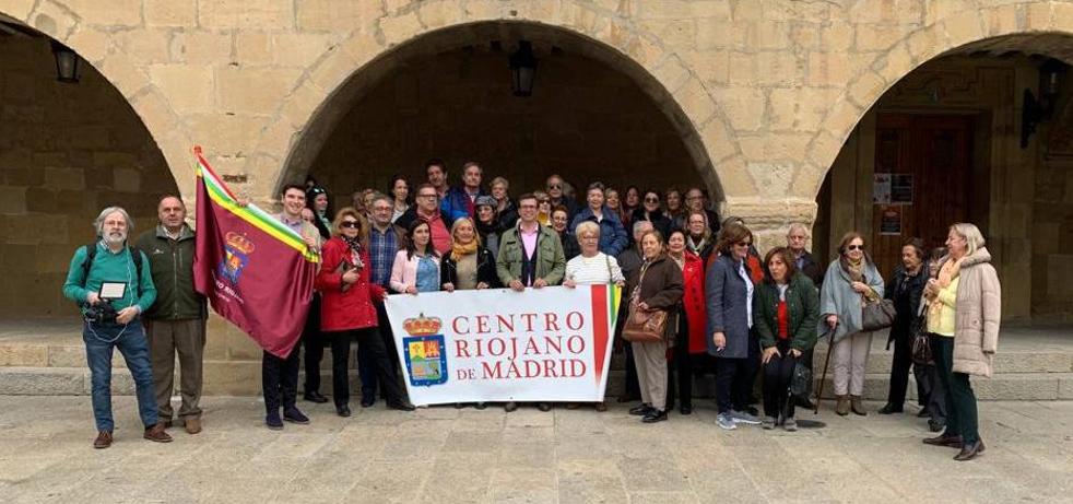 El Centro Riojano de Madrid peregrinó ayer a Santo Domingo de la Calzada