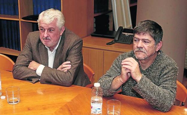 Frustración, recesión, el voto indeciso y un poco de pintalabios en el encuentro entre los candidatos