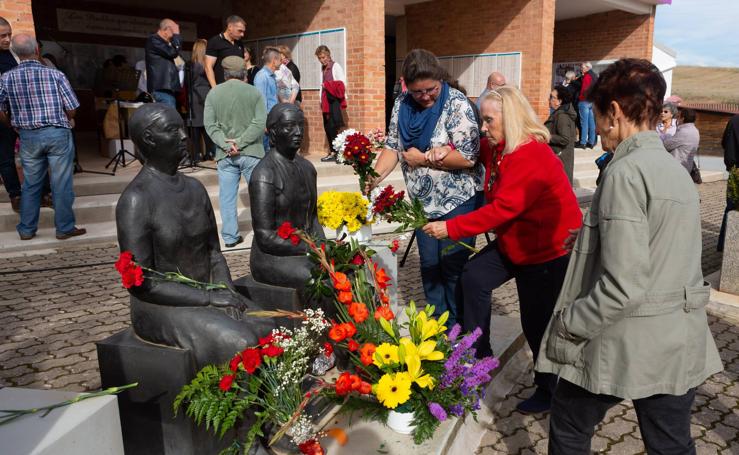 Homenaje de La Barranca a las víctimas de la Guerra Civil