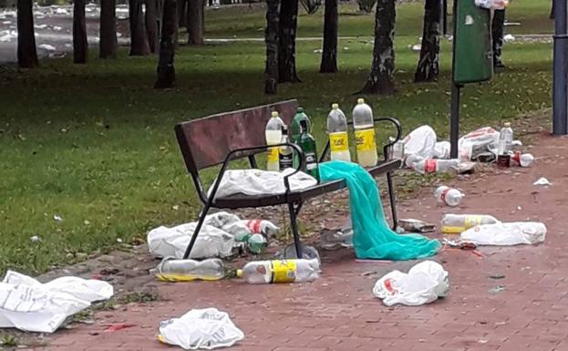 Esto sí que da miedo: así quedó el Ebro en Logroño tras la noche de Halloween