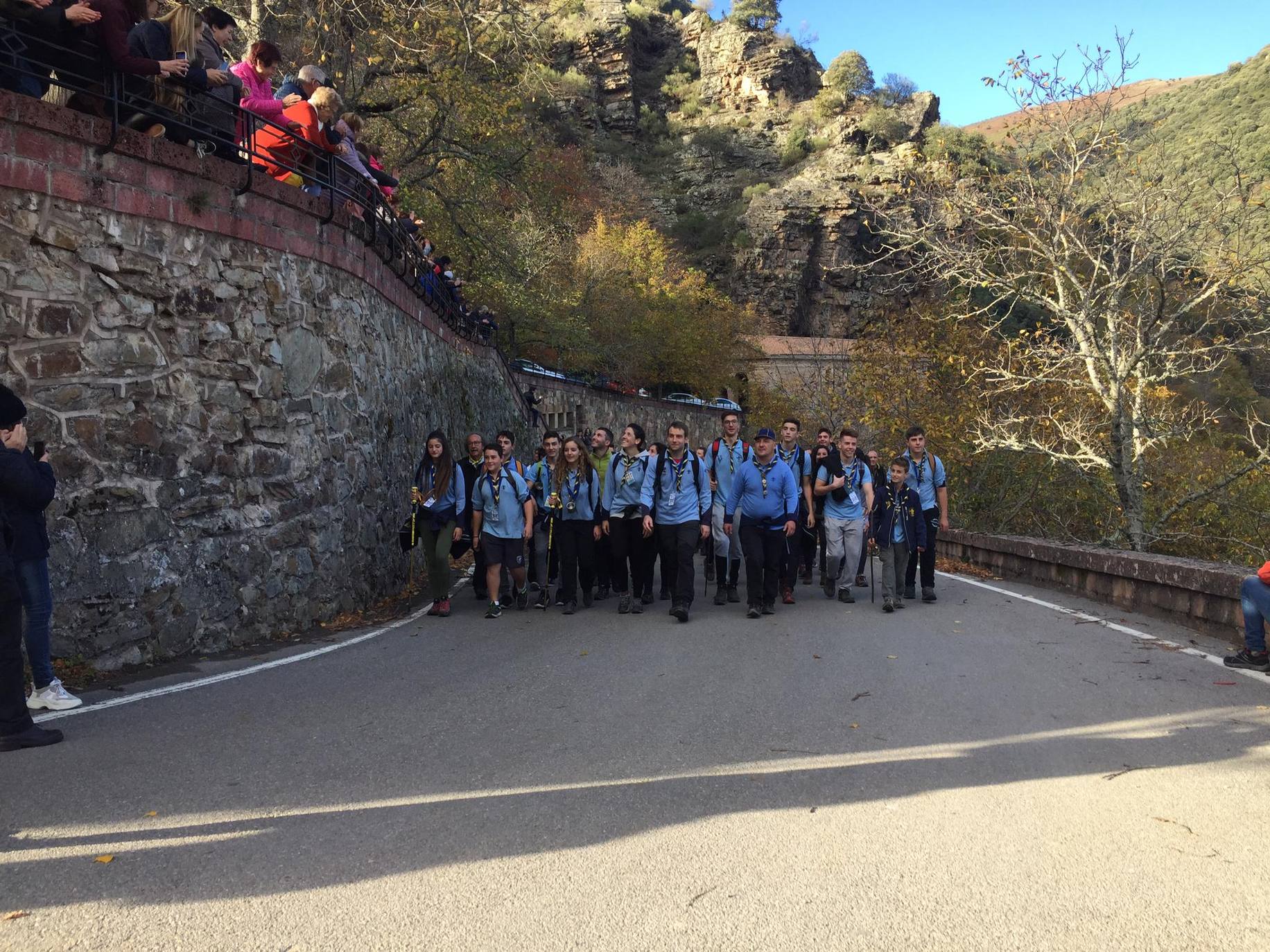 La Valvanerada Scout llega emocionada a su destino