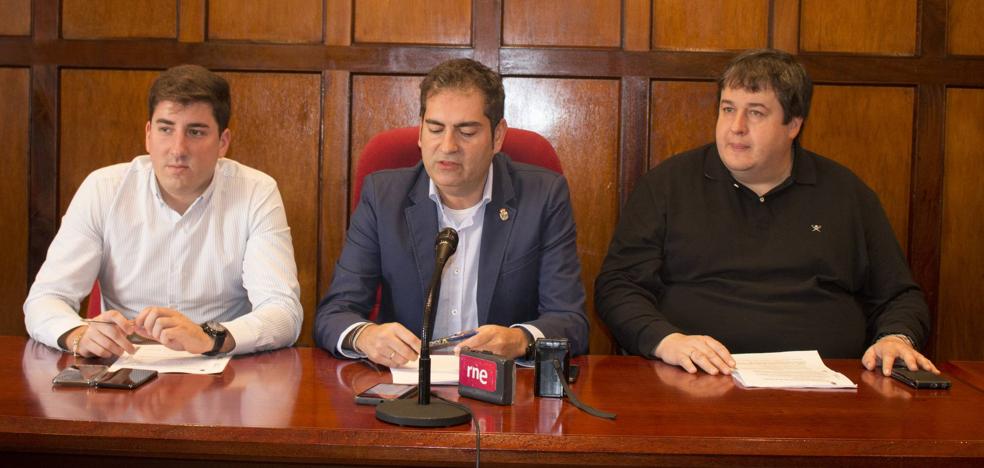 El pleno de Santo Domingo trata hoy las dedicaciones y sueldos del alcalde y concejales