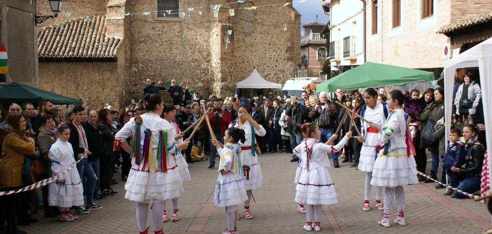 El domingo, Feria de la Nuez de Pedroso