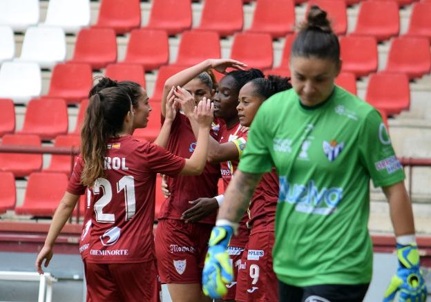 La televisión hace encallar el acuerdo del fútbol femenino