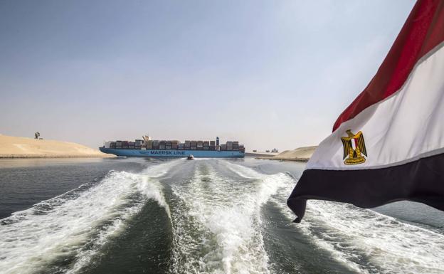 El Canal de Suez celebra sus 150 años con discretos festejos