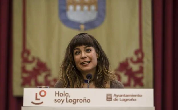 Sheyla Gutiérrez, cofrade de mérito del vino de Rioja