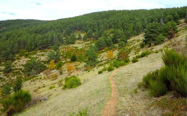 Vuelta por la Estela romana de Villoslada, Peña Hincada y el GR190