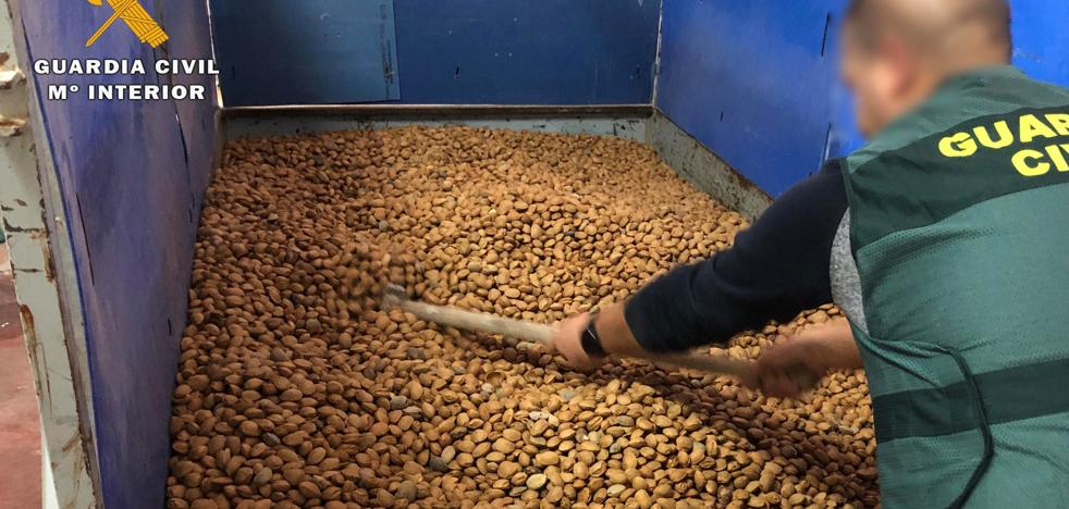 Un detenido por robar más de 12 toneladas de almendra en La Rioja Baja