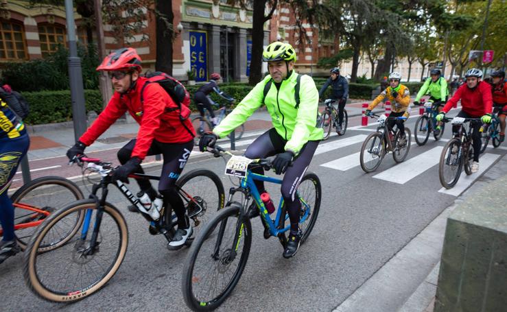 XXX Travesía 'El Mantible' de bicicleta de montaña