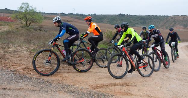 Diversión con frío, lluvia y barro