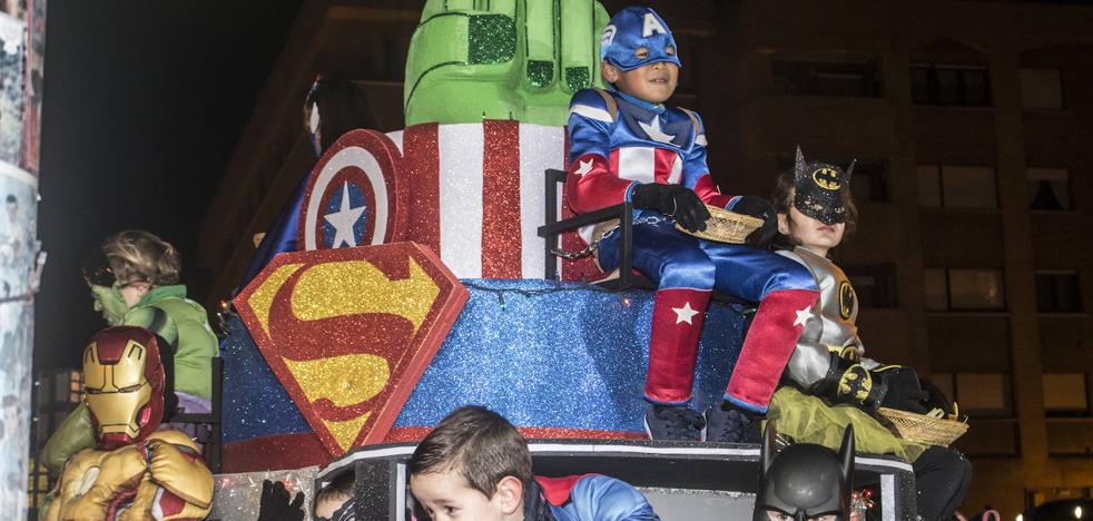 Una pista de hielo, un árbol gigante, más luces y otro recorrido de la cabalgata, novedades del programa de Navidad en Santo Domingo