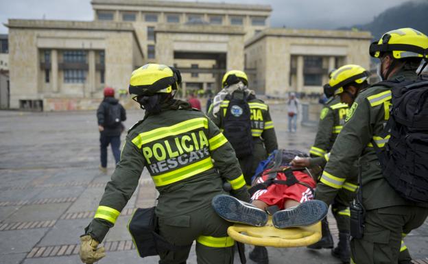 Al menos 3 policías muertos y 7 heridos en un atentado al suroeste de Colombia