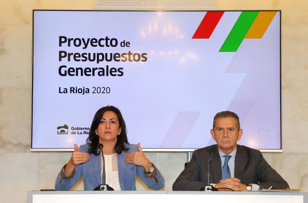 Los expertos piden al Gobierno que «la mayor presión fiscal se traduzca en servicios eficaces»