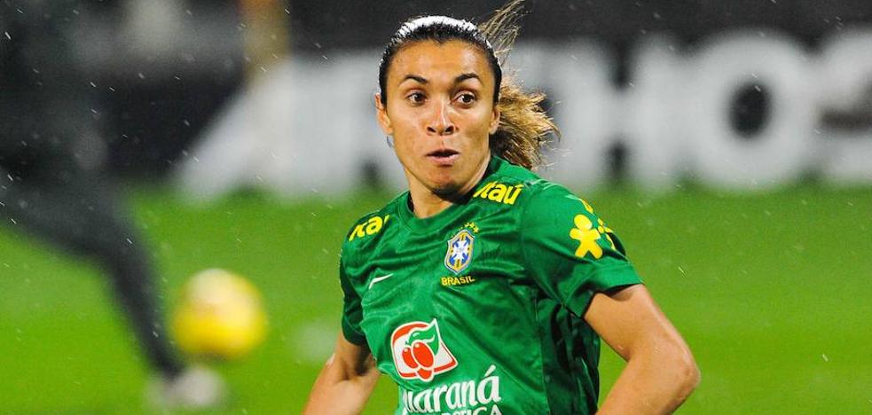 Marta Vieira, un palmarés de leyenda en defensa del fútbol femenino