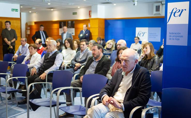 La FER homenajea a 28 empresas riojanas por sus 35 años dentro de la entidad