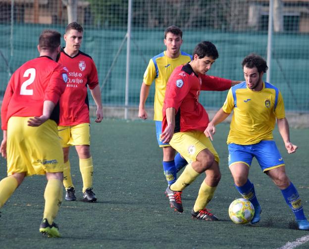 El Alberite barre al Calasancio y corta su racha de tres derrotas