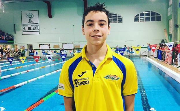 El nadador Iván Martínez bate en Zaragoza el récord de España de 14 años en 100 metros espalda