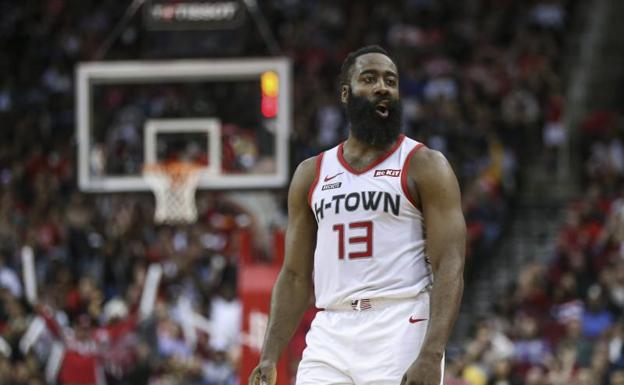 James Harden sigue en modo MVP