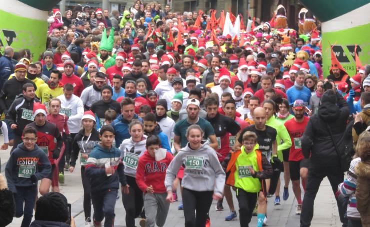 La San Silvestre colorea las calles de Alfaro