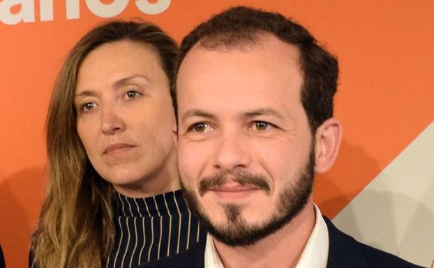 Baena pide a Andreu que «levante la voz ante la infamia de investidura» de Sánchez