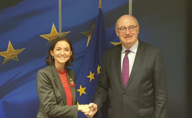 Reyes Maroto pide a la Comisión más medidas de apoyo a los sectores afectados por los aranceles de Estados Unidos