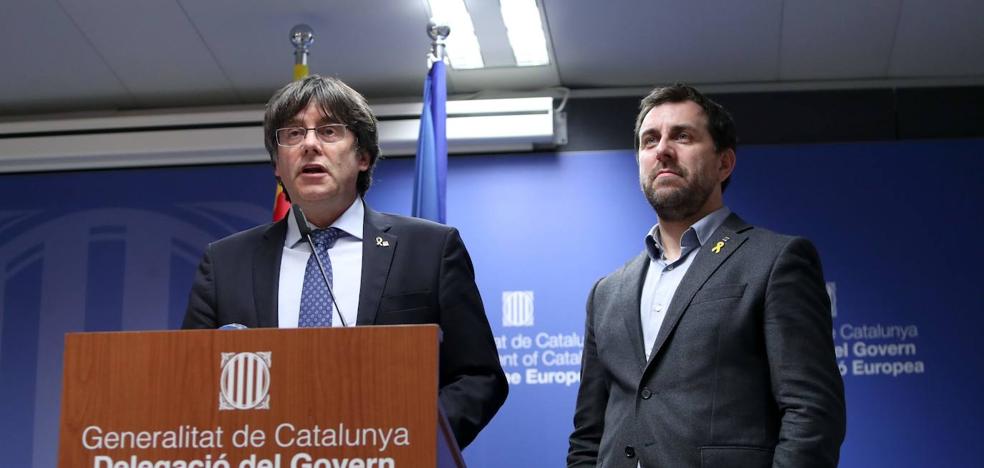 Puigdemont pide al Constitucional que anule su orden de captura para poder volver a España