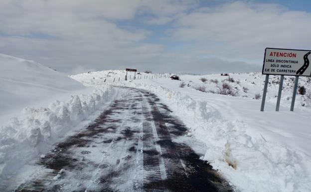 Abiertos los puertos de montaña de La Rioja por los que se puede circular sin cadenas