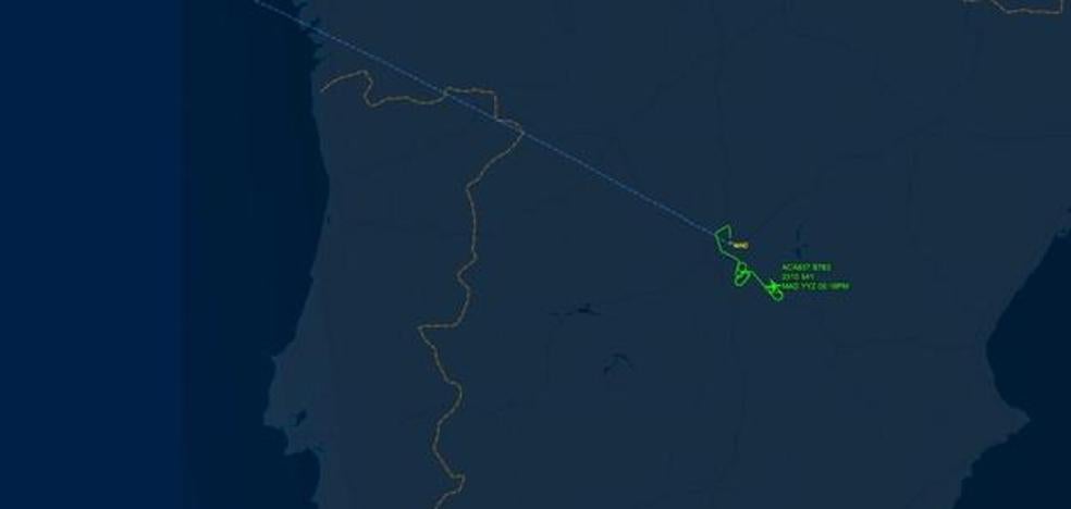 4 horas de vuelo del AC837 en 30 segundos