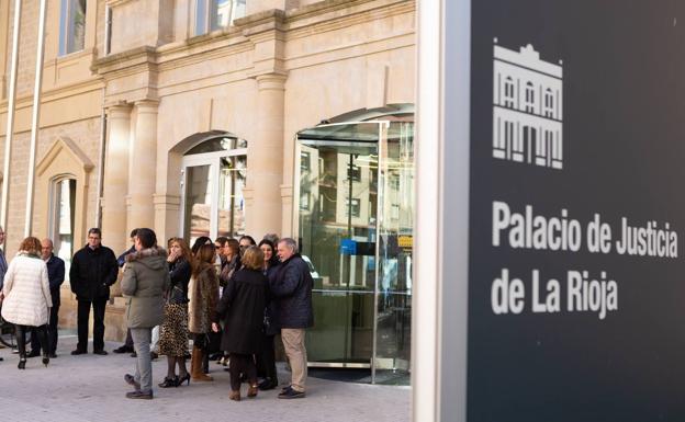 Ocho años para un hombre que golpeó a otro con un vaso y le hizo perder un ojo