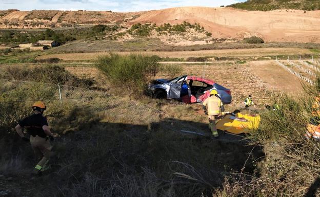 Herido un hombre de 74 años en un accidente en la AP-68