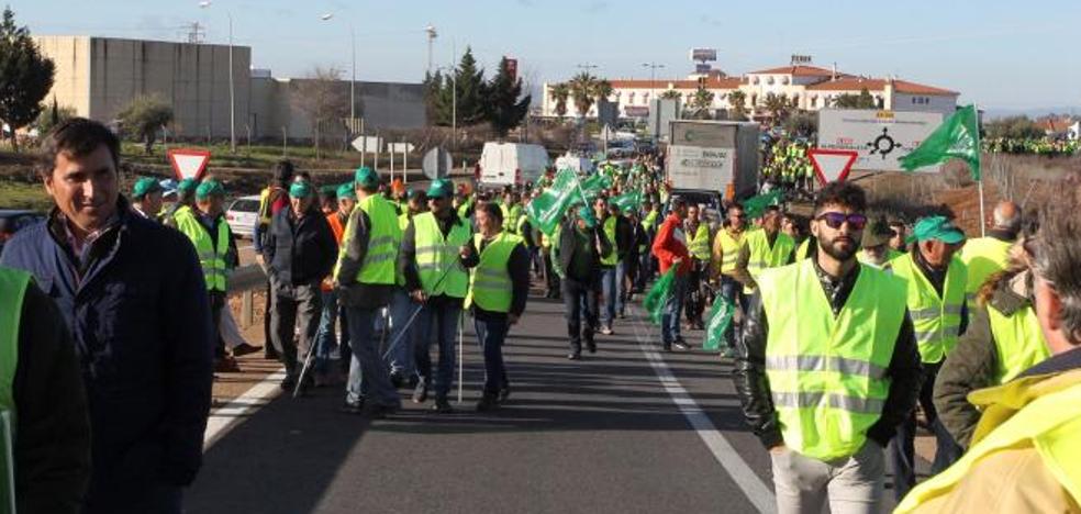 Los agricultores exigen medidas concretas para frenar las protestas