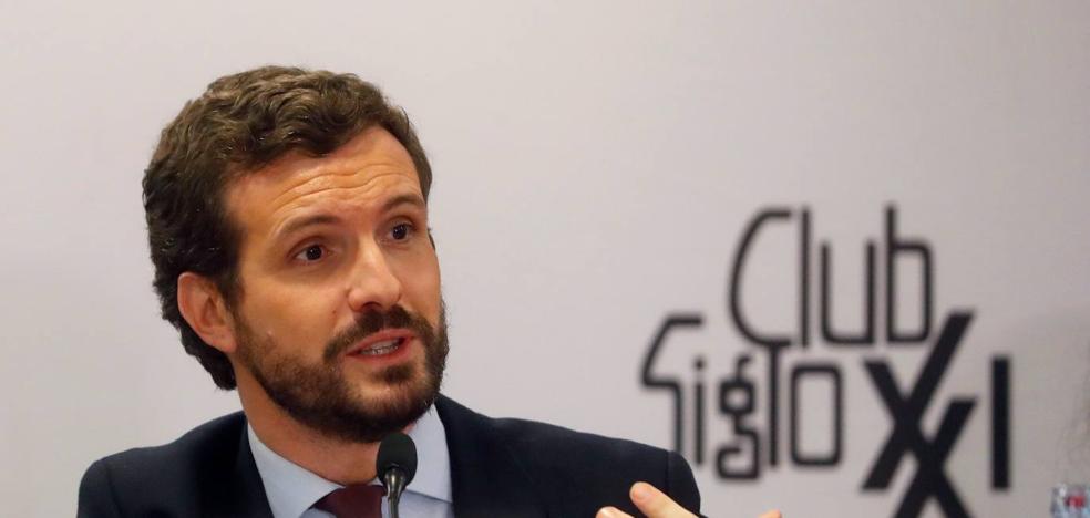 Casado defiende que la negociación en la mesa es «inconstitucional»