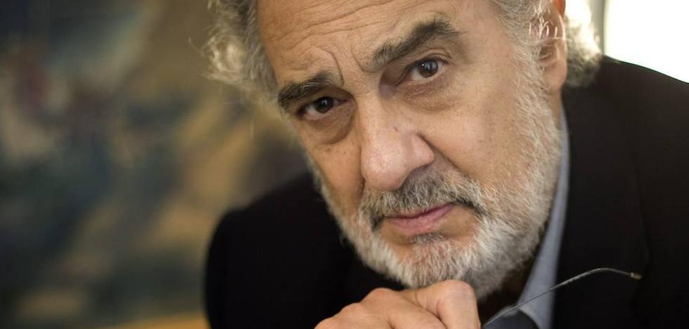 Plácido Domingo entona el 'mea culpa' y acepta la «plena responsabilidad» por sus acciones