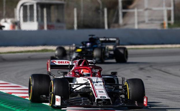 Kubica se reivindica en el regreso a Montmeló