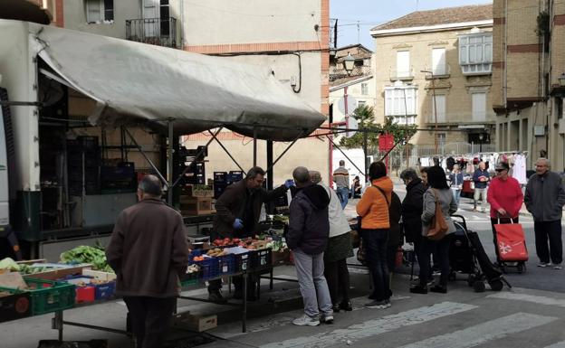 El mercadillo en Haro, con sólo dos puestos de venta